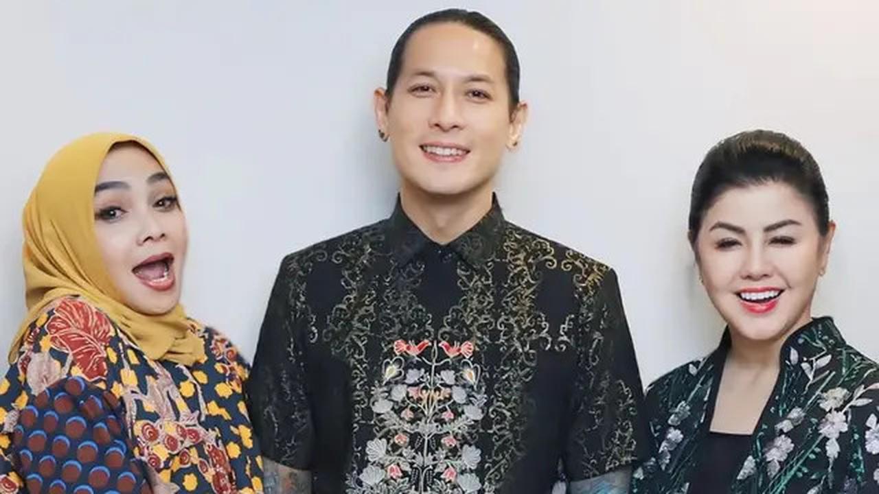 8 Potret Gaya Old Money Desiree Tarigan Mantan Istri Mendiang Pengacara Hotma Sitompul, Akrab dengan Ibunda Nagita Slavina