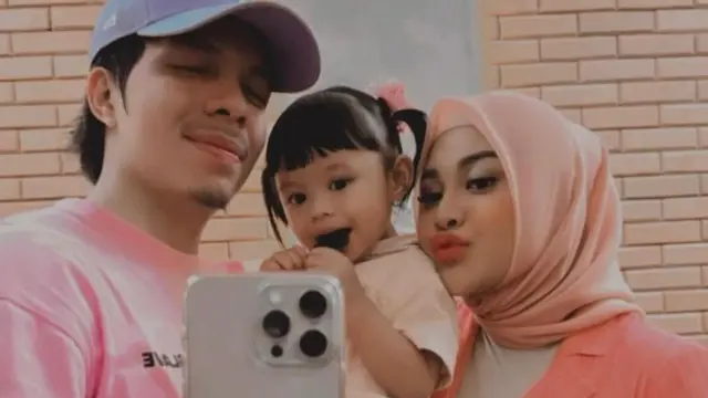 Potret Papata dan Keluarga (Instagram/@attahalilintar)