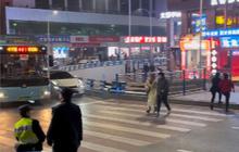 Menakjubkan, Begini Penampakan Jalan Raya yang Berada di Lantai 22 Gedung, 'China Memang Raja Proyek