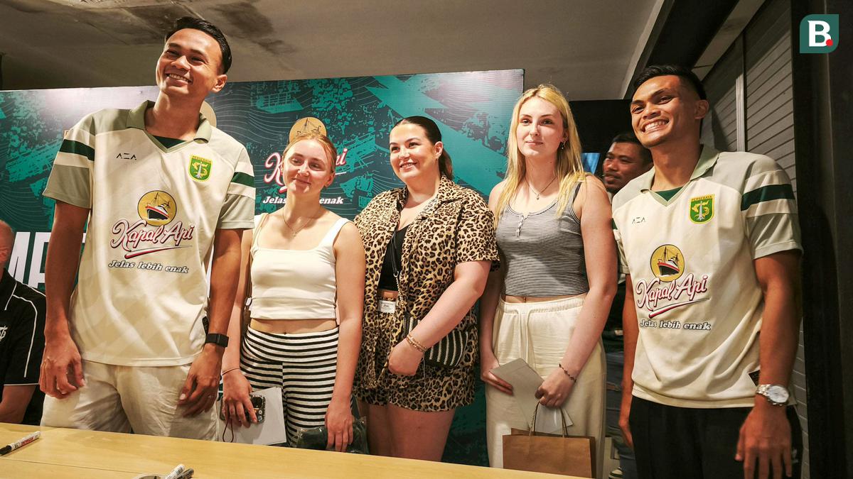 Ulang Tahun ke-98, Persebaya Ajak Bonek Meet And Greet dengan Eduardo Perez