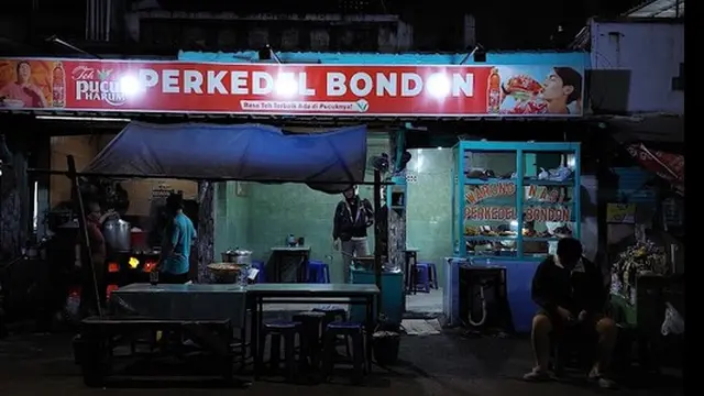 Tempat Makan Malam di Bandung - Perkedel Bondon