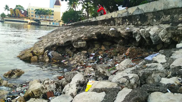 Sampah plastik