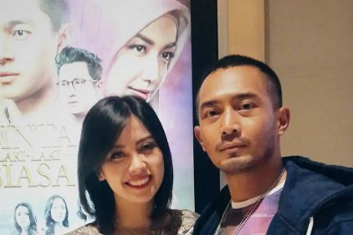 [Bintang] Yama Carlos dan Arfita Dwi Putri