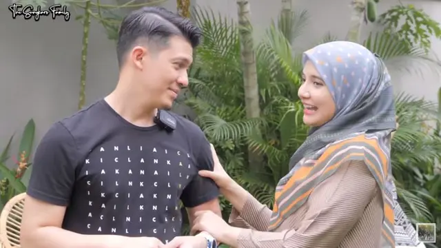 Zaskia Sungkar - Irwansyah (Foto: YouTube)