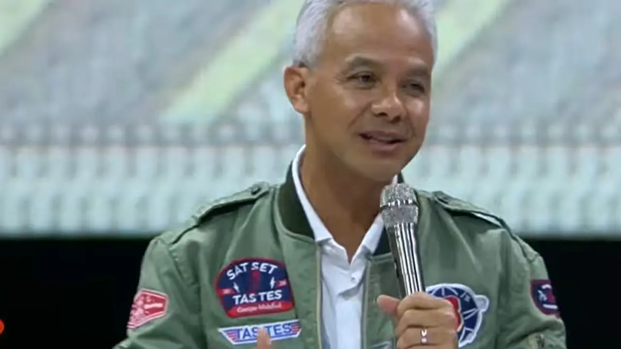 Calon Presiden Nomor Urut 3 Ganjar Pranowo mengungkap strategi meningkatkan produksi pertanian dalam negeri.
