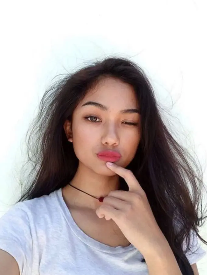 [Bintang] Marion Jola