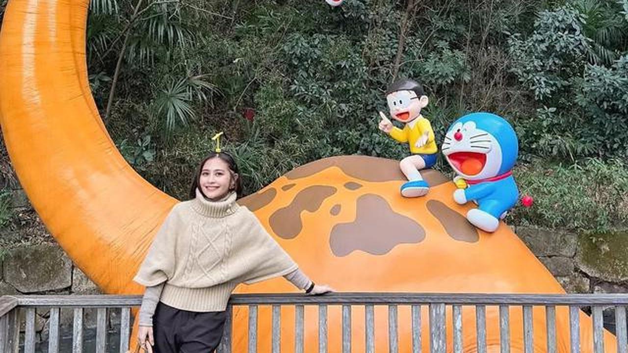 6 Potret Prilly Latuconsina Kunjungi Museum Doraemon, Nostalgia Masa Kecil