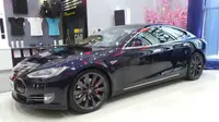 Model S pun sukses nenjadi mobil yang paling laris Tesla Motors.