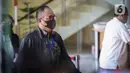<p>Mantan pejabat Ditjen Pajak Kementerian Keuangan (Kemenkeu) Rafael Alun Trisambodo mendatangi Gedung Merah Putih Komisi Pemberantasan Korupsi (KPK), Jakarta, Rabu (1/2/2023). Usai menjadi sorotan publik, Rafael lalu menyatakan siap untuk mengklarifikasi sumber harta yang ia miliki. (Liputan6.com/Faizal Fanani)</p>