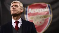 Arsene Wenger menukangi Arsenal selama 22 tahun lamanya, mengangkat mereka menjadi klub raksasa Eropa dengan banyak titel juara. Ia juga pernah membuat rekor tak terkalahkan di Liga Inggris 2003/04 dan menjadi juara. The Invincible tercatat mampu capai 500 poin dalam 249 laga. (AFP/Marco Bertorello)