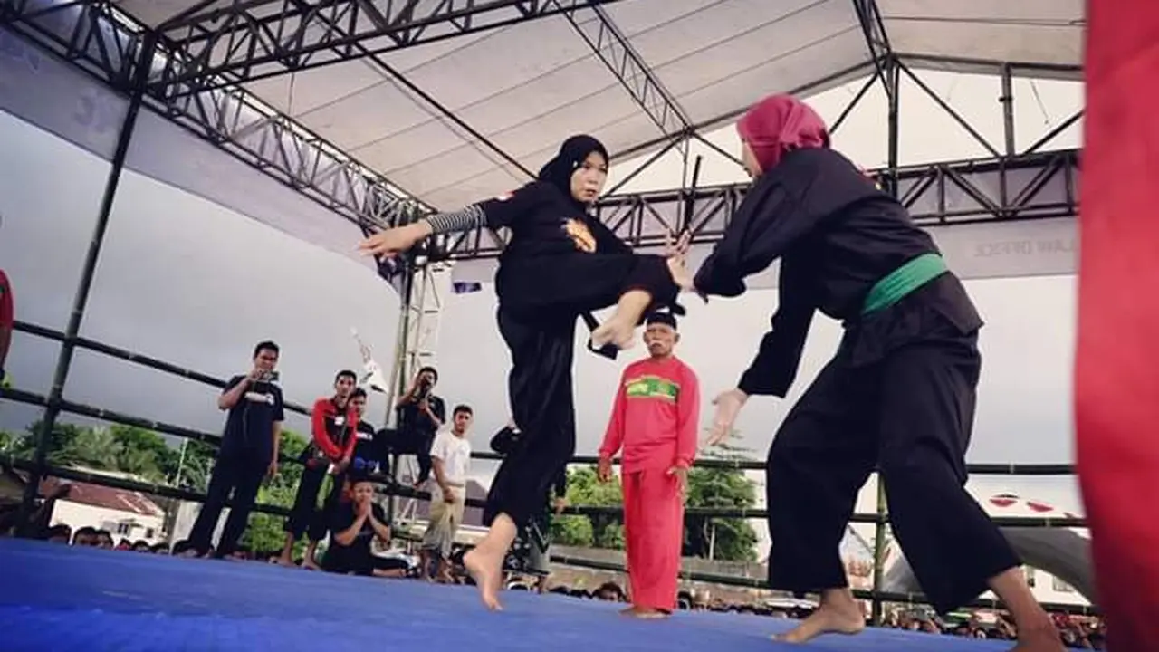 Pencak Dor