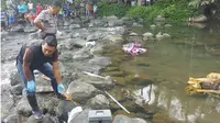 Identifikasi Penemuan Sepasang Mayat yang ditemukan di Sungai Klawing Purbalingga. (Liputan6.com/Gun ES)