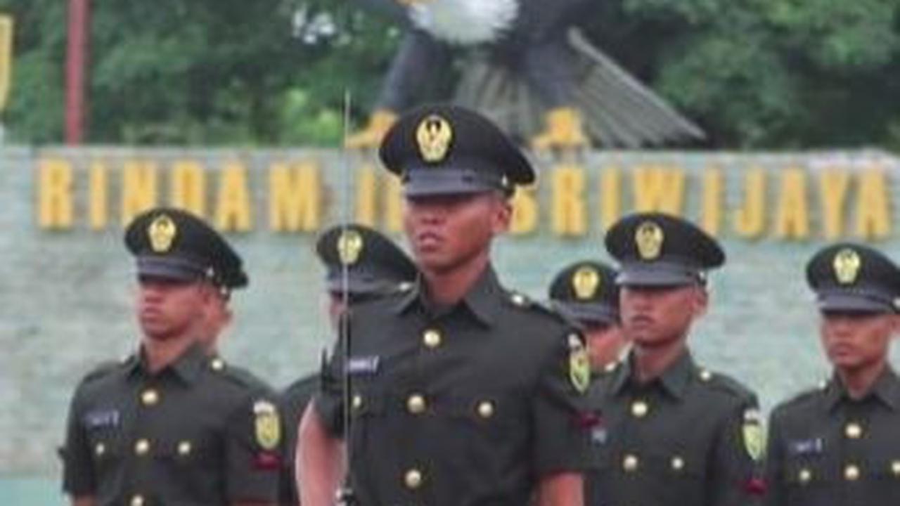 Kisah Pemuda Penyadap Karet Berhasil jadi TNI, Bangga Bisa Angkat Derajat Ortu yang Seorang Petani