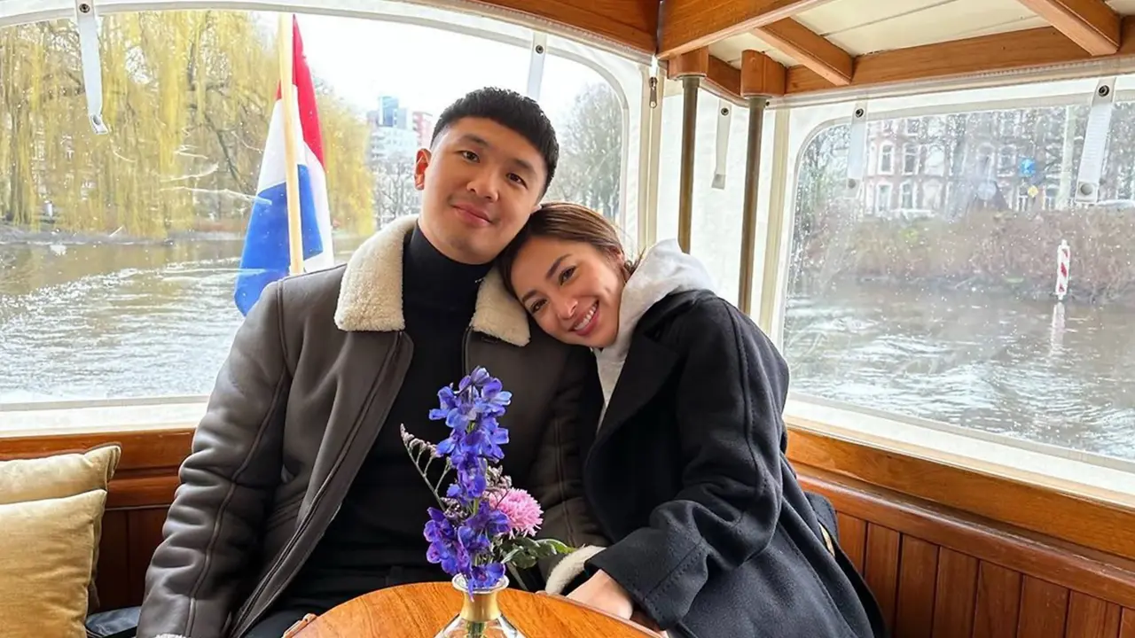 Potret Seru Nikita Willy Liburan Keluarga ke Belanda, Foto di Tempat Ikonik