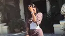 Tak ada kata dress yang terlalu pendek. Kylie Jenner selalu berani tampil seksi setiap waktu. (instagram/kyliejenner)