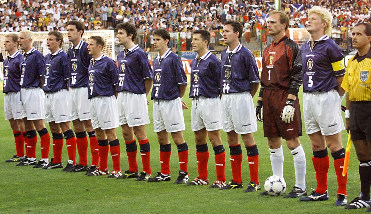 Di ajang Piala Dunia, wakil-wakil Eropa tercatat telah mengoleksi 12 kali gelar juara dari total 21 kali penyelenggaraan sejak 1930 hingga 2018. Sementara 9 gelar sisanya menjadi milik perwakilan Amerika Latin. Di balik dominasi Eropa tersebut, nyatanya ada 5 negara Eropa dalam putaran final Piala Dunia yang belum pernah merasakan lolos dari fase grup untuk belaga di fase knock-out, sebagian besar memang merupakan tim debutan. Berikut daftar kelima negara tersebut. (AFP/Patrick Kovarik)