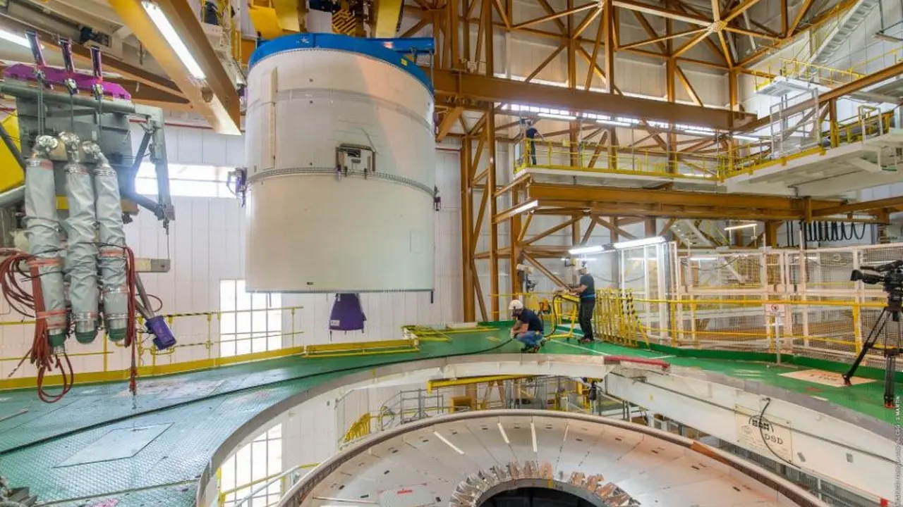 Teleskop Luar Angkasa James Webb (Sumber: NASA)
