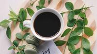 ilustrasi secangkir kopi/Photo by Brigitte Tohm on Unsplash