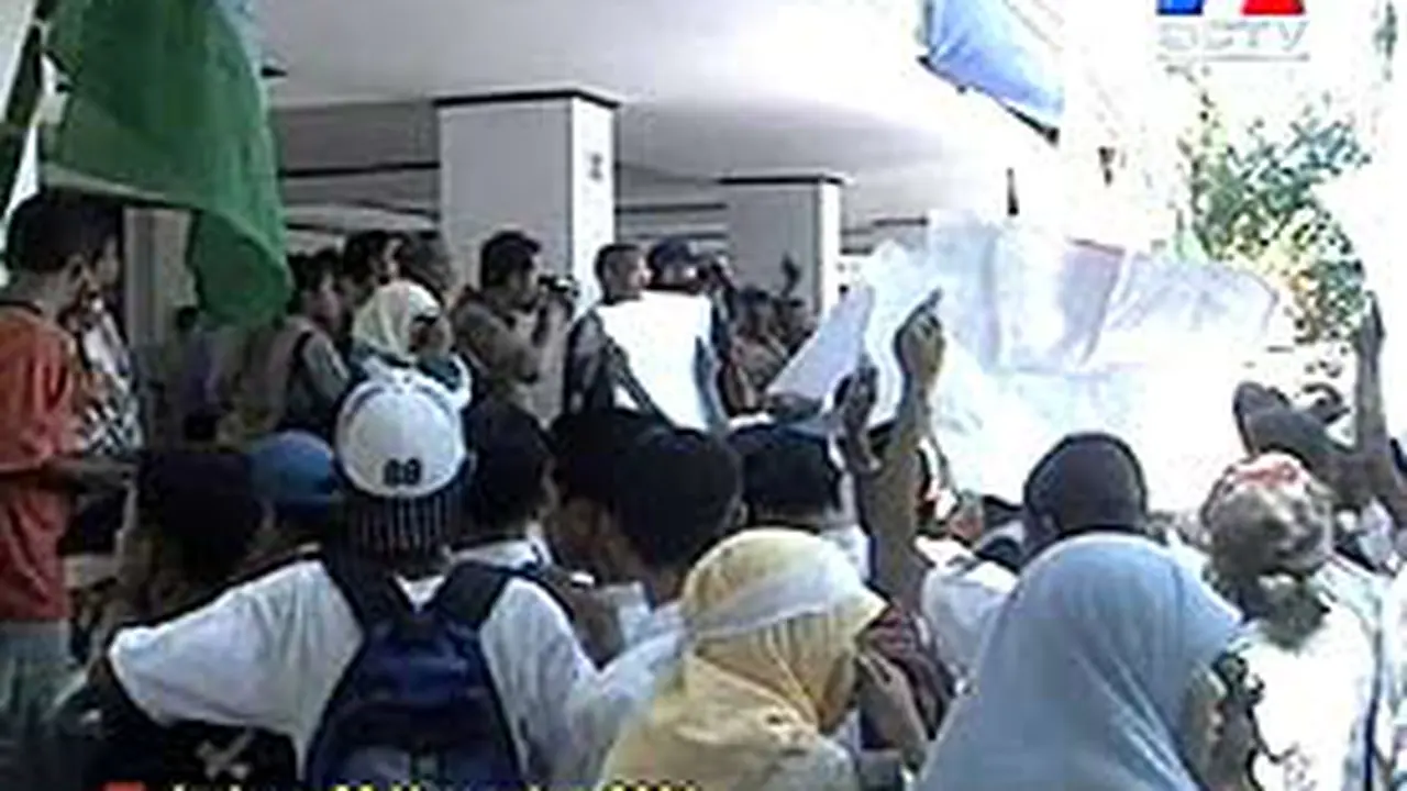 291104cDemoAmbon.jpg