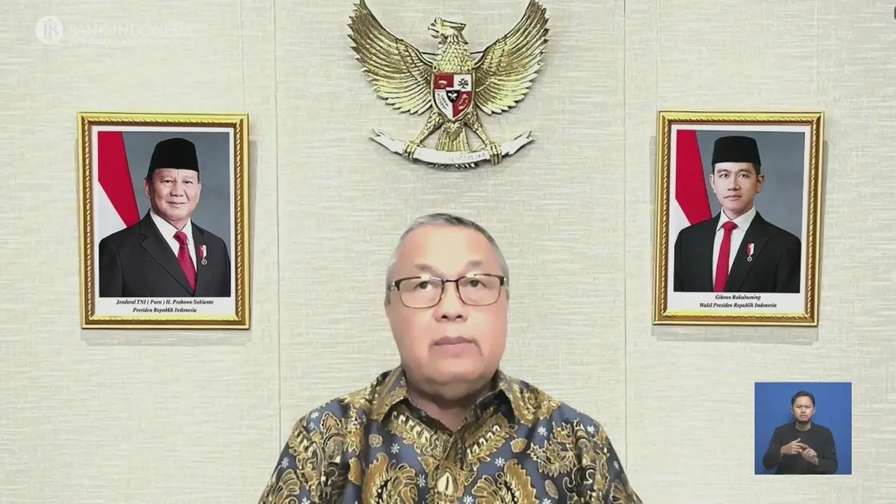 Gubernur BI Perry Warjiyo dalam konferensi pers, Rabu (16/7/2025). (Foto: tangkapan layar/Arief RH)