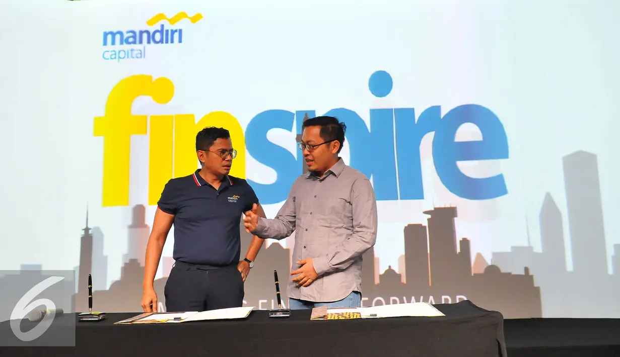 Direktur Finance & Treasury Bank Mandiri, Pahala N Mansury saat menghadiri pegelaran Finspire di Jakarta, Rabu (9/11). Finspire merupakan ajang untuk pengembangan startup di bidang financial technology. (Liputan6.com/Angga Yuniar)