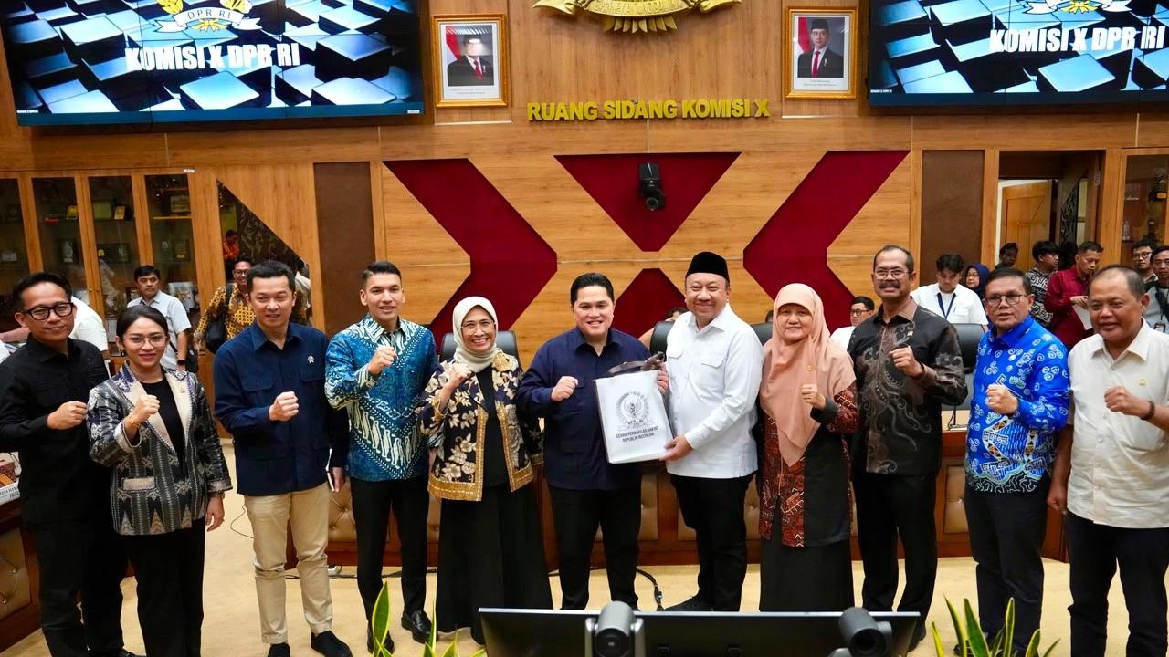 Menpora Erick Thohir saat Rapat Kerja Komisi X DPR RI