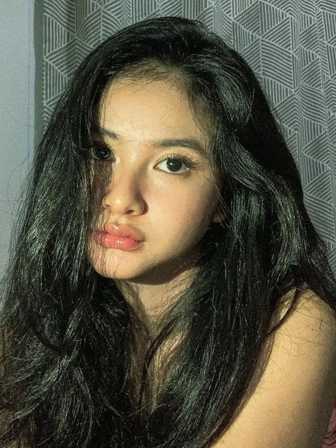 [Fimela] Adinda Azani