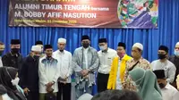 Alumni Timur Tengah mengadakan pertemuan terbatas dengan Calon Wali Kota Medan Bobby Nasution, Senin (24/11/2020). (Liputan6.com/ Ist)