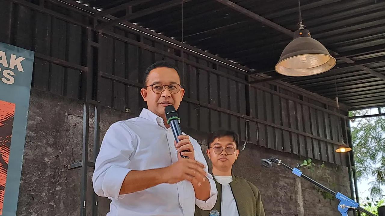 Anies bercerita saat itu mahasiswa menuntut pemerintah era Presiden Soeharto untuk menghilangkan SDSB.<br>