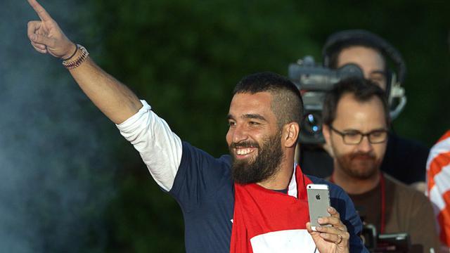 Arda Turan (AFP PHOTO/ CURTO DE LA TORRE)