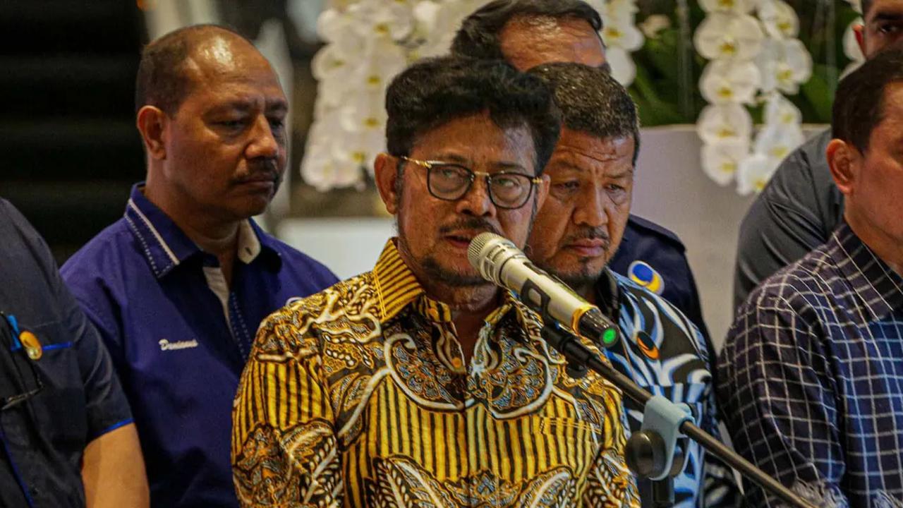 Menteri Pertanian Syahrul Yasin Limpo (SYL) angkat bicara terkait kasus yang menyeret namanya di Kantor DPP Partai NasDem, Jakarta, Kamis (5/10/2023).&nbsp;