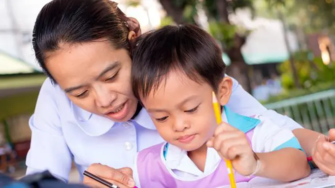 Anak mewarisi apa yang dilakukan orangtua/copyright Shutterstick.com