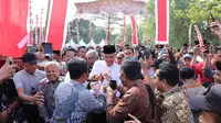 Ganjar Pranowo menghadiri acara halal bi halal bertemakan ‘Desa Baik, Indonesia Tangguh’ di Taman Prabuwangi, Bandung. (Ist)