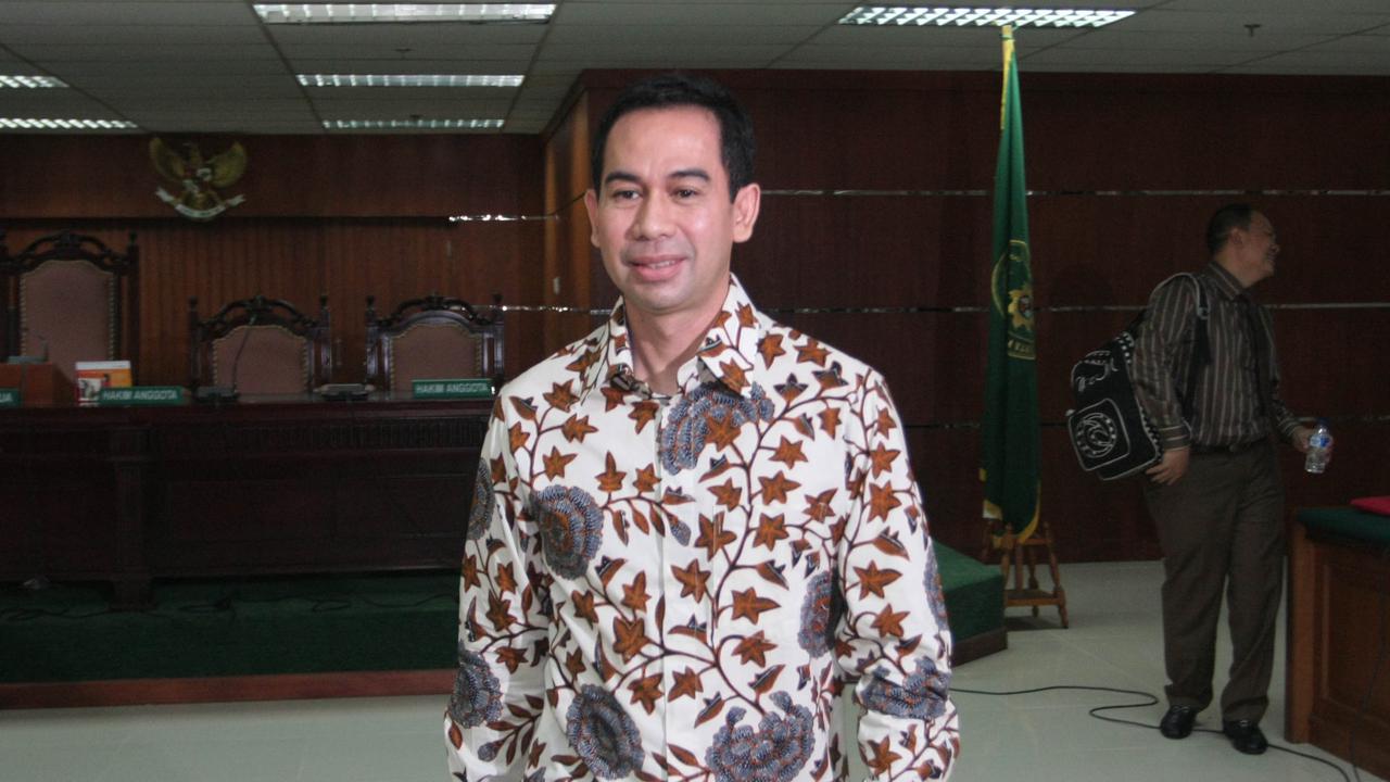 [FOTO] Wawan Bantah Dakwaan Jaksa