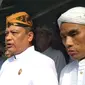 Sultan Keraton Kasepuhan Cirebon PRA Arief Natadiningrat (kiri). Foto (Liputan6.com / Panji Prayitno)