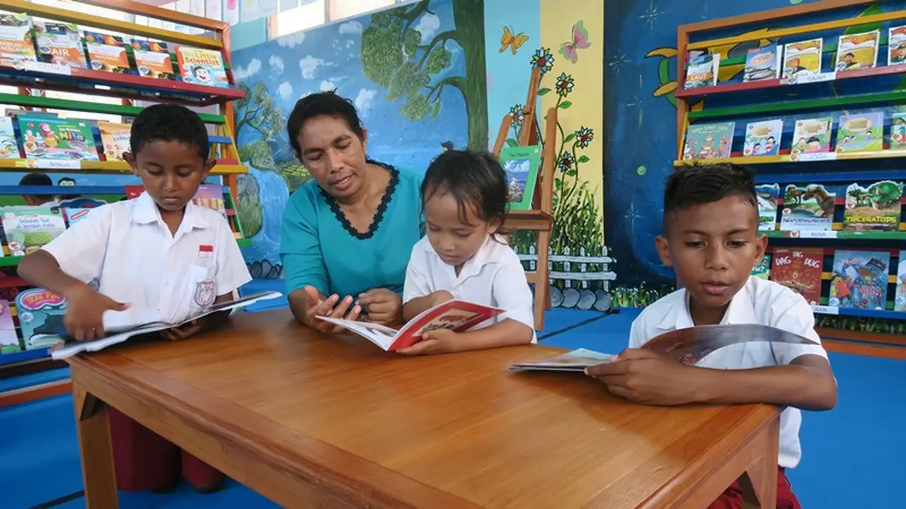 Buka 56 Perpustakaan, Taman Bacaan Pelangi Tumbuhkan Minat Baca 6.300 Anak di Nagekeo NTT