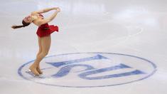 Atlet Inggris Raya, Kristen Spours, beraksi di nomor Ladies Short Program Kejuaraan Dunia Figure Skating di Boston, Massachusetts, AS, (31/03/2016). (Reuters/Brian Snyder)