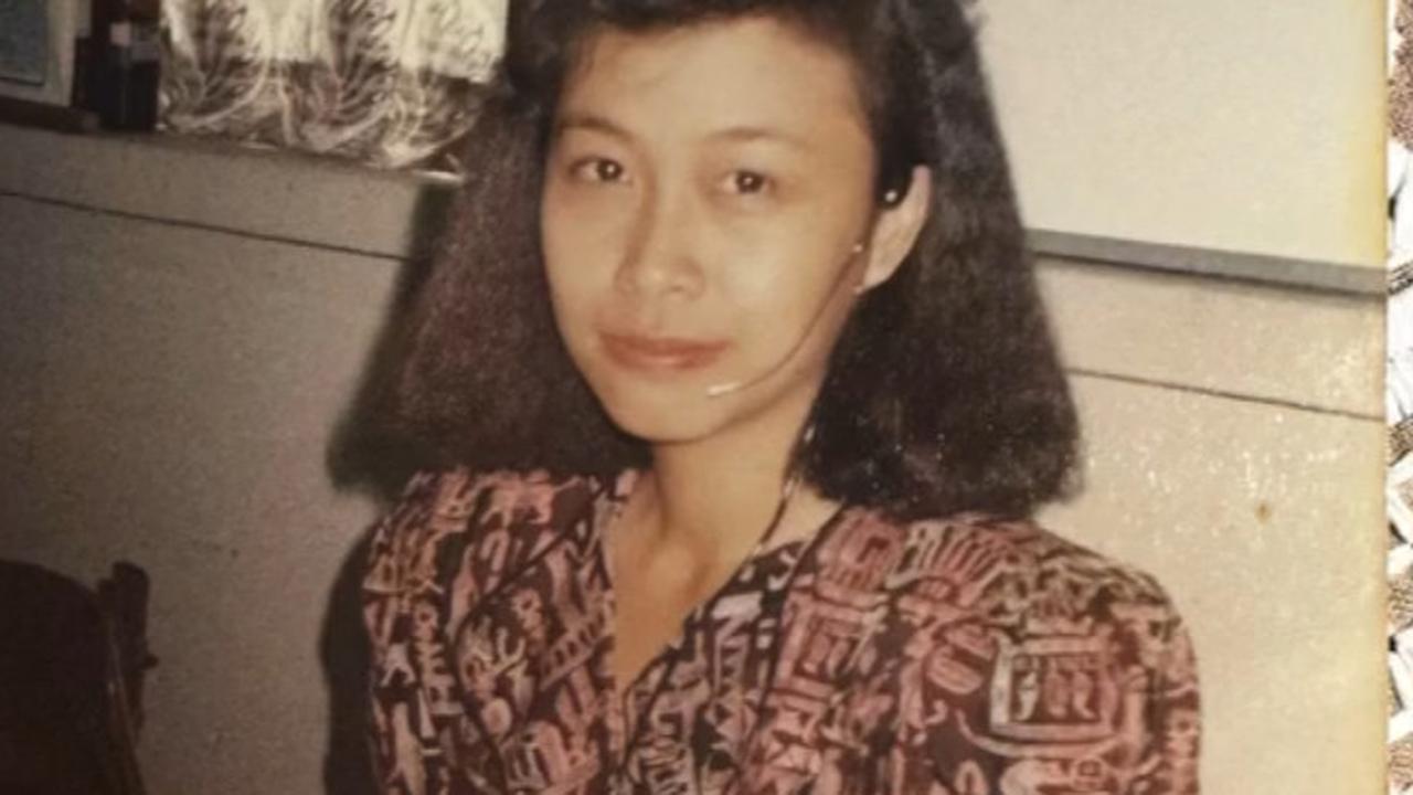 Ikut Tren Forever Young, Emak-emak Pendaki Gunung Ini Ungkap Perjalanan Hidupnya dari Muda hingga Usia Hampir Kepala 6