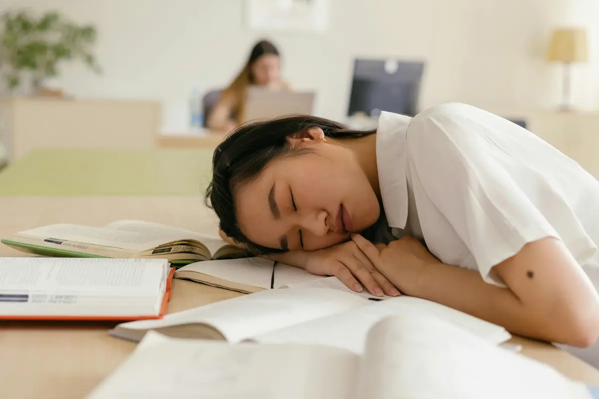 Wanita yang kelelahan