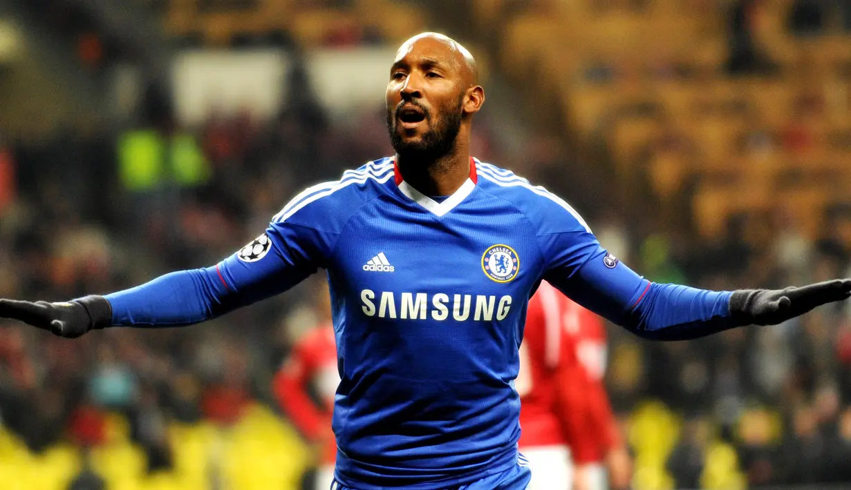 6. Nicolas Anelka - Penyerang asal Prancis ini pernah bermain untuk Arsenal pada 1997-1999, kemudian membela Chelsea pada 2008-2011. (AFP/Alexander Nemenov)