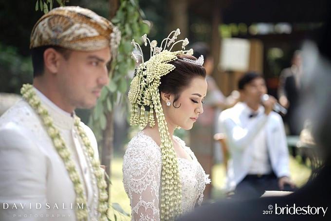 Foto pernikahan Raisa dan Hamish Daud (David Salim/Bridestory Indonesia)