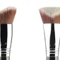 Sigma merilis Dimensional Brushes Volume One yang hadir dengan dua jenis kuas makeup wajib punya demi hasil riasan tampak sempurna.