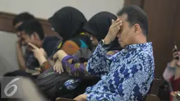 Edy Nasution sebelum menjalani sidang di Pengadilan Tipikor, Jakarta (8/12). Edy juga menerima uang sebesar Rp 100 juta dari Doddy Ariyanto Supeno. (Liputan6.com/Helmi Affandi)