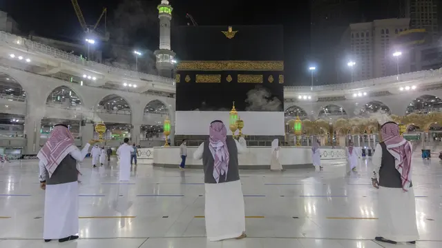 FOTO: Masjidil Haram Bersiap Menyambut Jemaah Haji