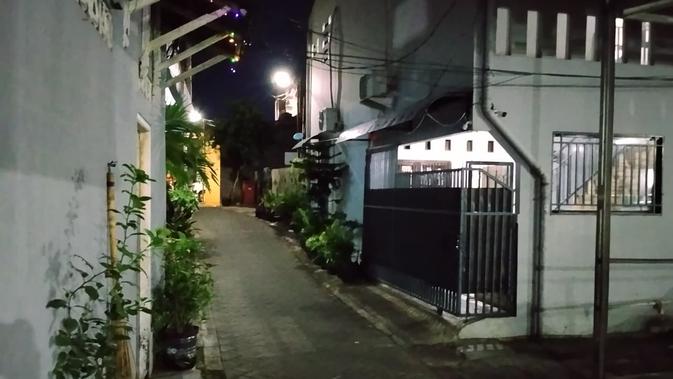 Hasil foto kamera belakang pada malam hari, Redmi 15 (Liputan6.com/Arief Ferdian Maulana)