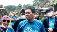 Direktur Utama Badan Penyelenggara Jaminan Sosial (BPJS) Kesehatan Ali Ghufron Mukti saat kunjungan ke Desa Penglipuran, Bali (13/10/2022).