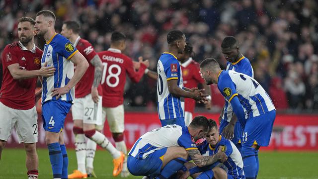 Brighton vs Manchester United, Piala FA