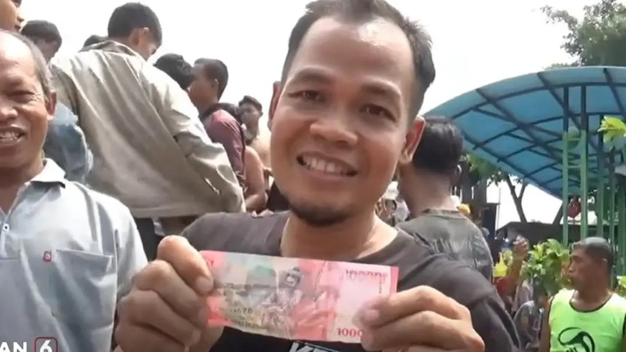 Hujan uang gegerkan warga Klaten