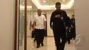 Menhan Ryamizard Ryacudu saat memasuki gedung Kedubes Singapura, Jakarta, Kamis (26/3/2015). Kedatangan Ryamizard untuk mengucapkan bela sungkawa atas kepergian mantan Perdana Menteri Singapura Lee Kuan Yew.(Liputan6.com/Johan Tallo)