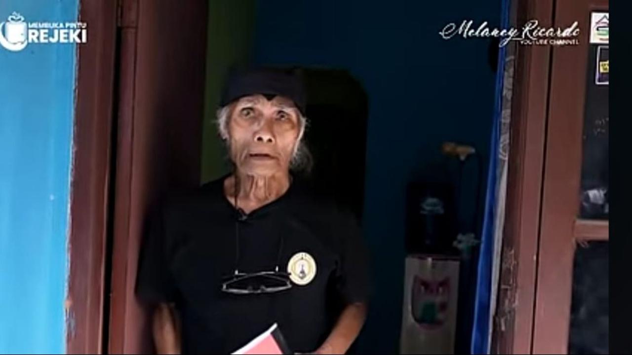 Cerita Boneng Mengajar Teater Puluhan Tahun Tanpa Dibayar, Alasannya Bikin Terenyuh